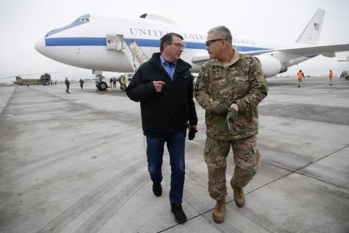 New Pentagon chief pays surprised visit to Afghanistan - ảnh 1
